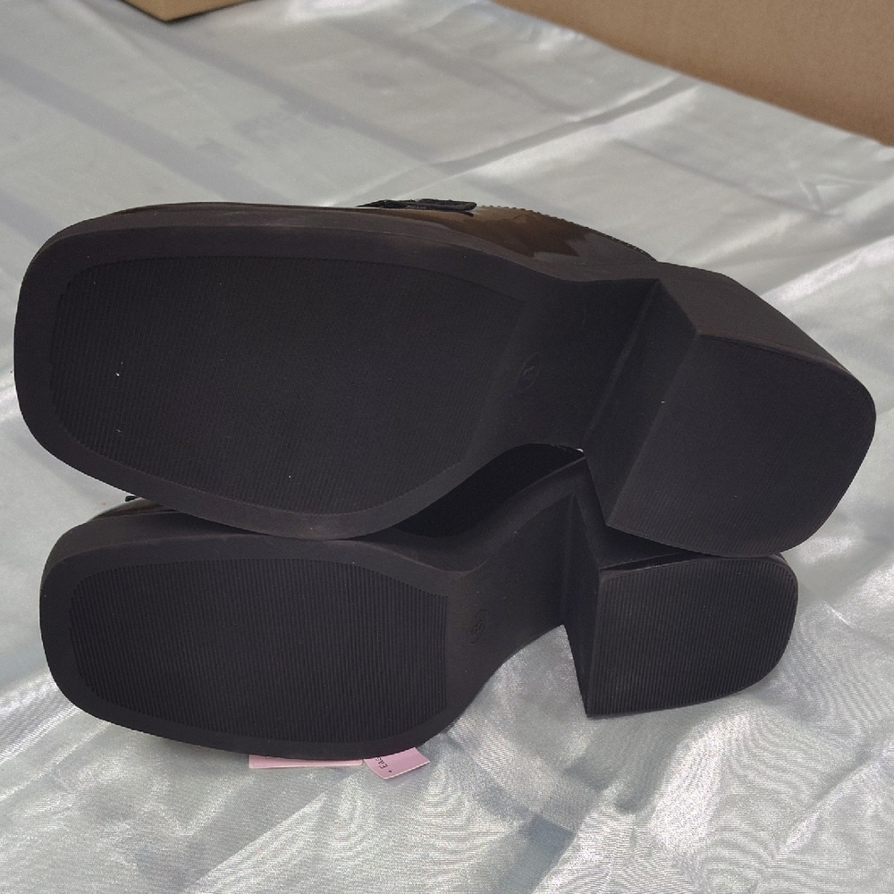 Wild Fable Black Mules with Chunky Heel - Picture 4 of 4